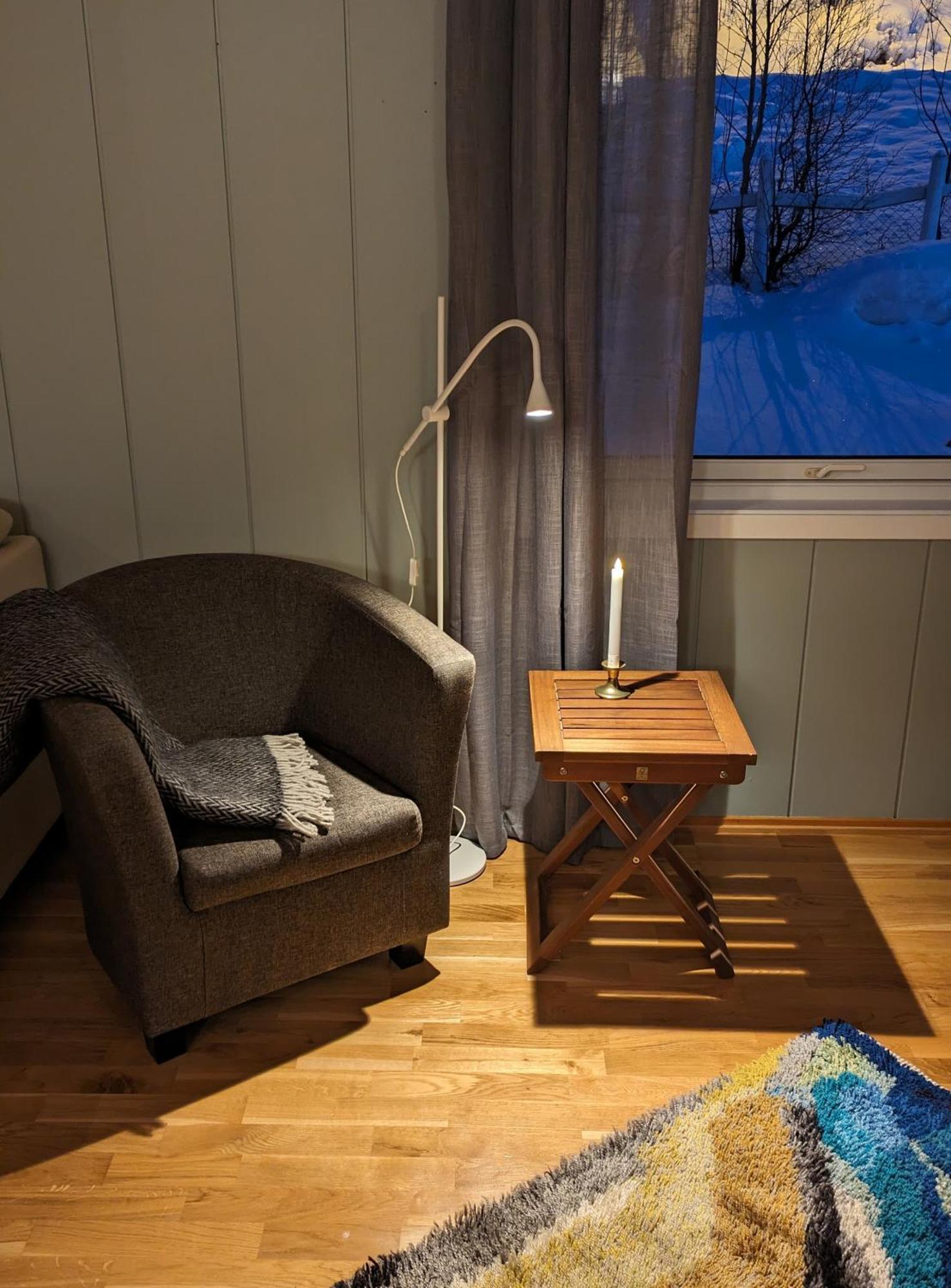 Lyngenfjord Holiday home *